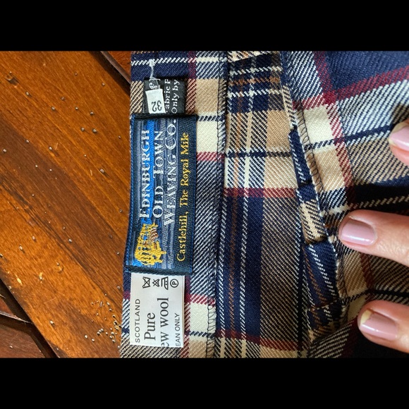VTG Authentic Edinburgh Scottish Wool Kilt. 32 - Picture 3 of 7